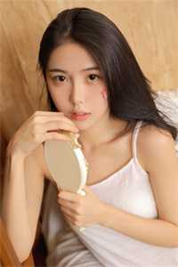 五一假期，装穷老公带白月光去马尔代夫白月光马尔代夫 番外